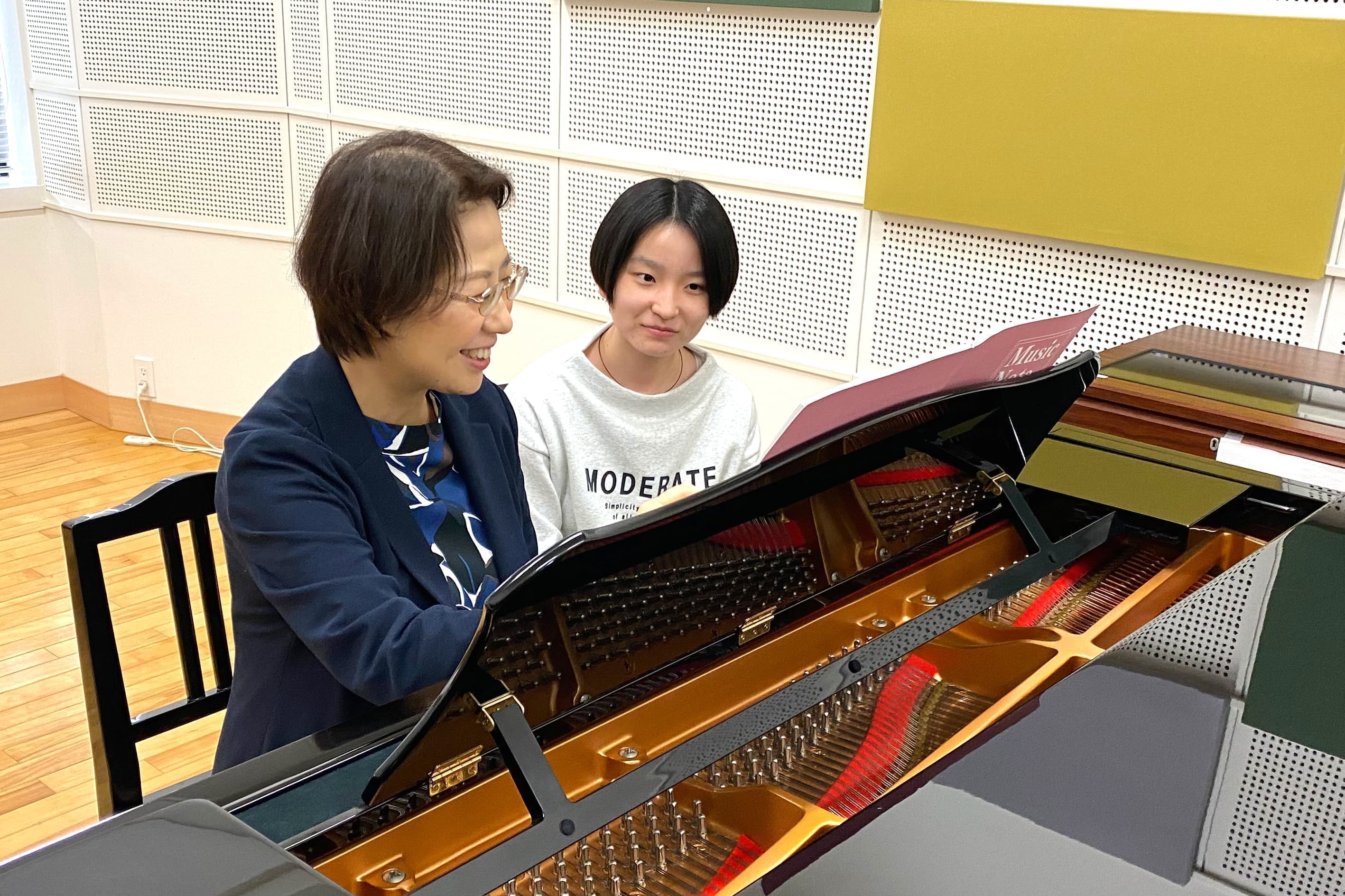 作曲理論レッスンの様子